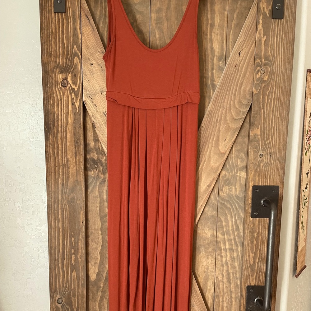 Dark rust orange maxi dress. Like new.